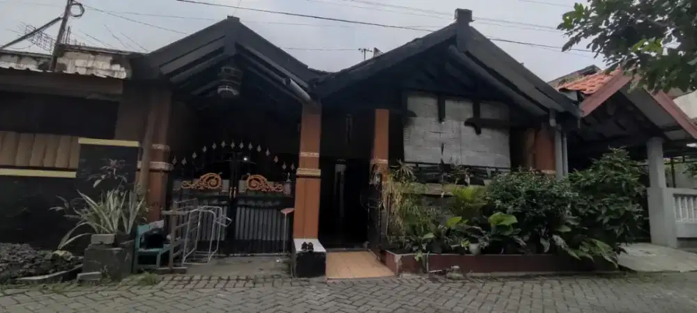 Jual rumah perumahan tengah kota