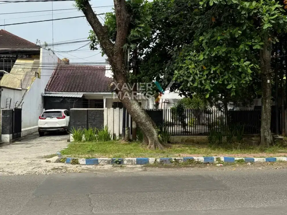Dijual Rumah Lokasi Strategis di Poros Jalan Bondowoso, Klojen Kota Malang