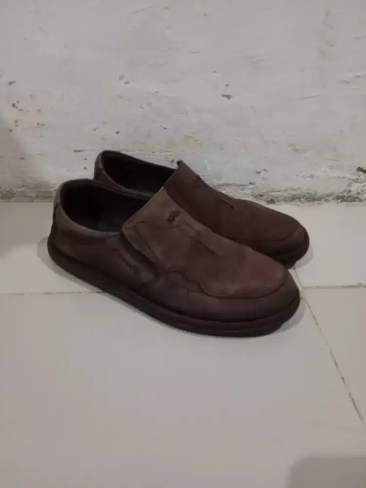 Sepatu crocodile original size 41 besar