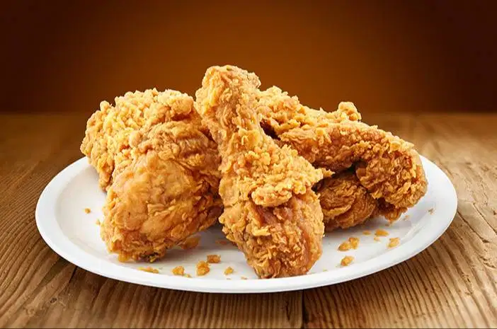 DIBUTUHKAN SEGERA CREW OUTLET AYAM GORENG KEKINIAN
