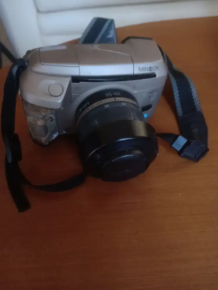kamera minolta 95-82