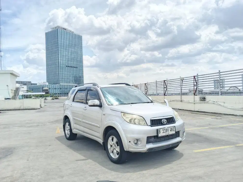 Toyota Rush S TRD Tahun 2013 Automatic Silver Metalik