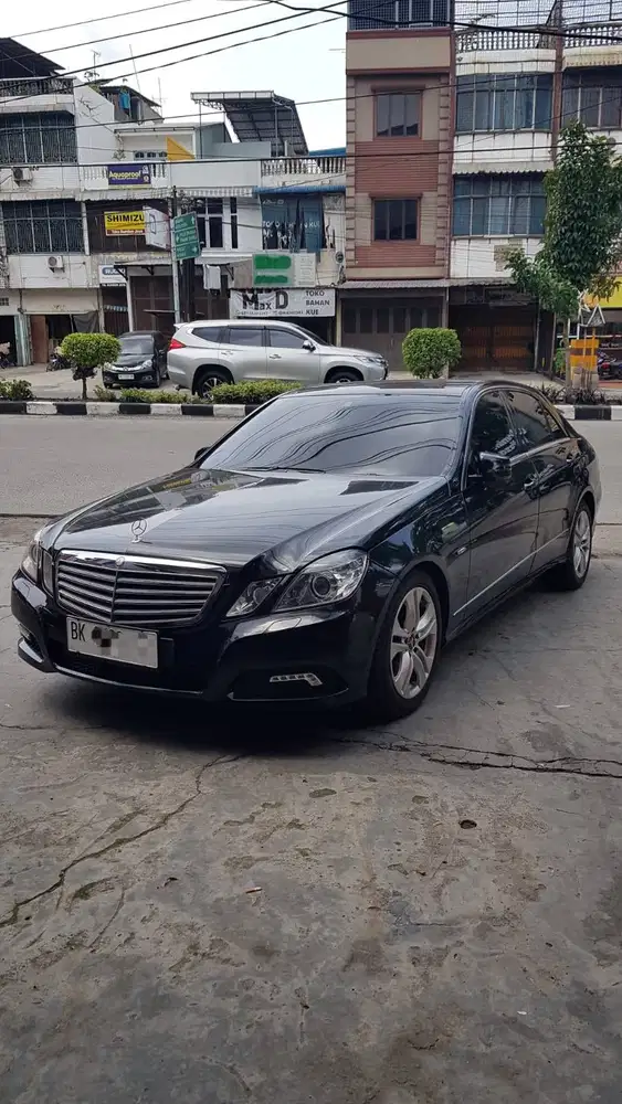 Mercedes Benz W212 E250 AT Avantgarde 2010