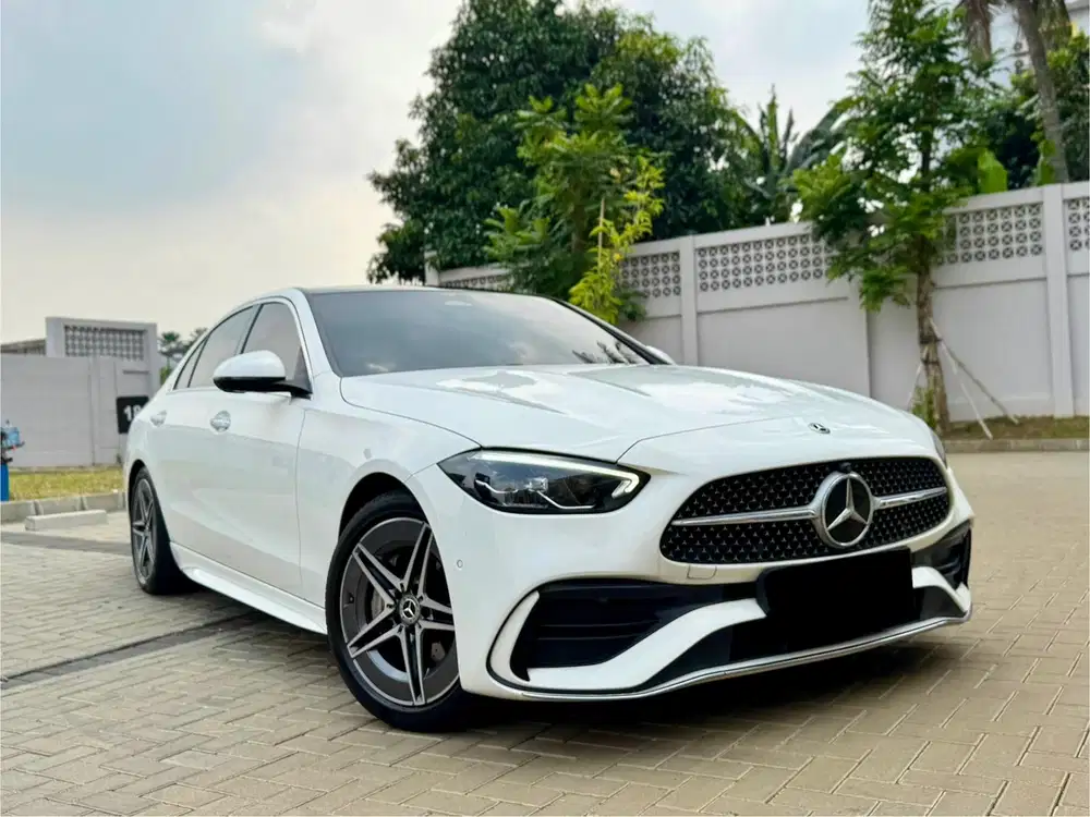 (KM 15 Ribu) Mercedes Benz C300 AMG W206 New Model Putih 2024