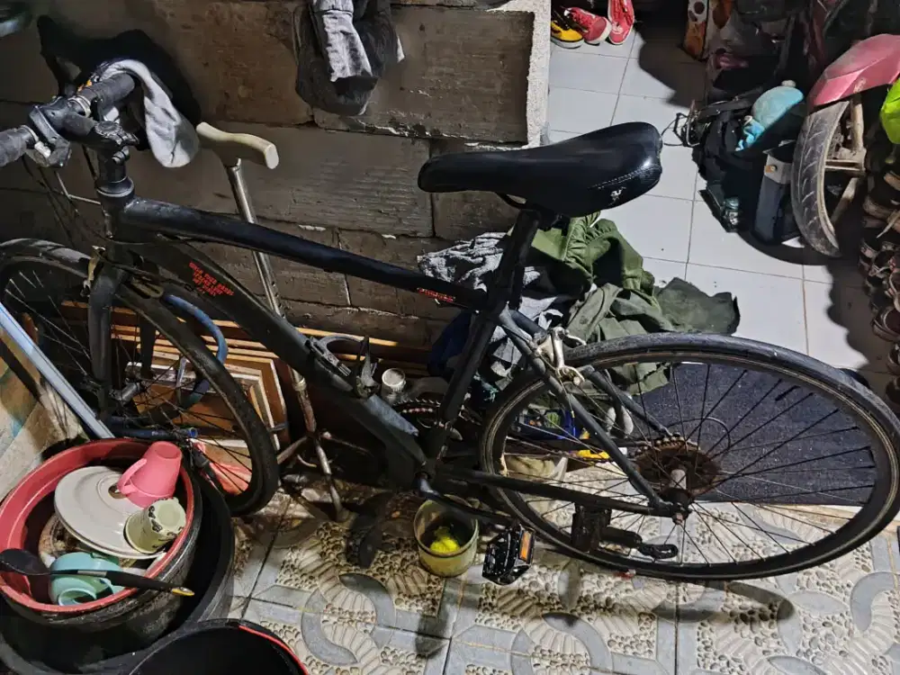 Sepeda roadbike/commuter murmer 1,3jt
