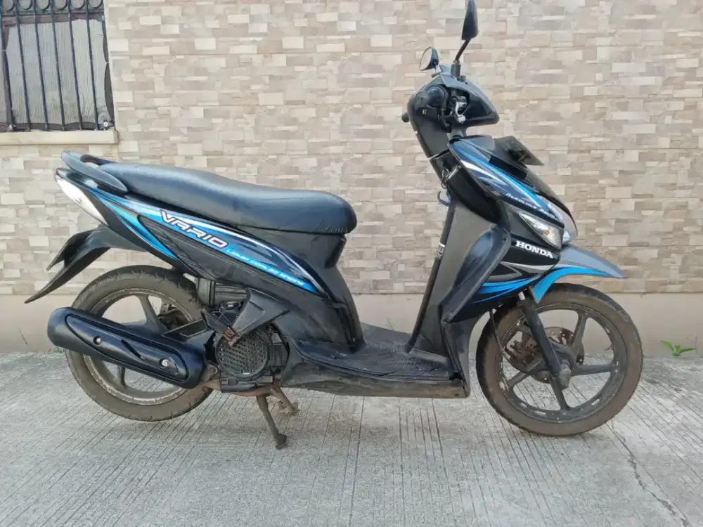 Dijual Honda Vario karbu old thn 2012 Mulus komplit PAJAK HIDUP