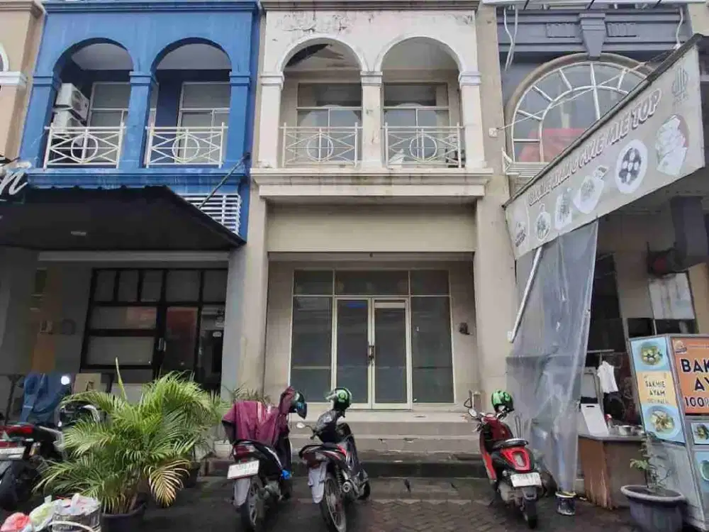Ruko dijual murah 2,5 lantai jaka setia di grand Galaxy bekasi selatan