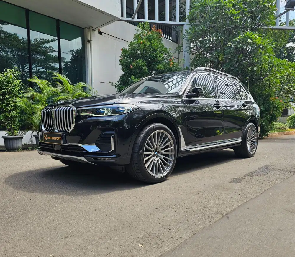 (DP: 0 Rupiah) BMW X7 2021 Opulence low km record individual m sport