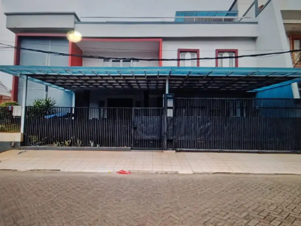 Rumah Minimalis Modern  2 Lantai di Komplek Eraamas2000 Pulo Gebang Cakung Jakarta Timur