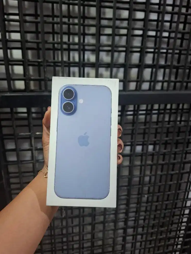 IPHONE 16 128GB