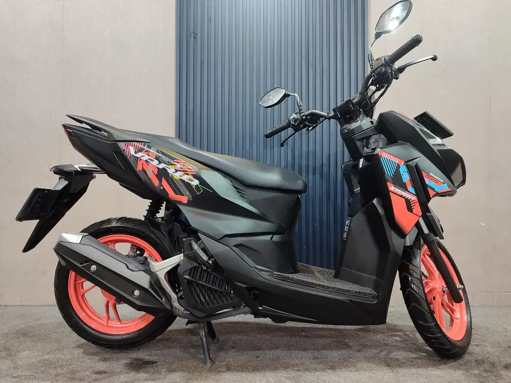 Vario Street 125 ISS 2025 istimewa mulus terawat siap pakai...