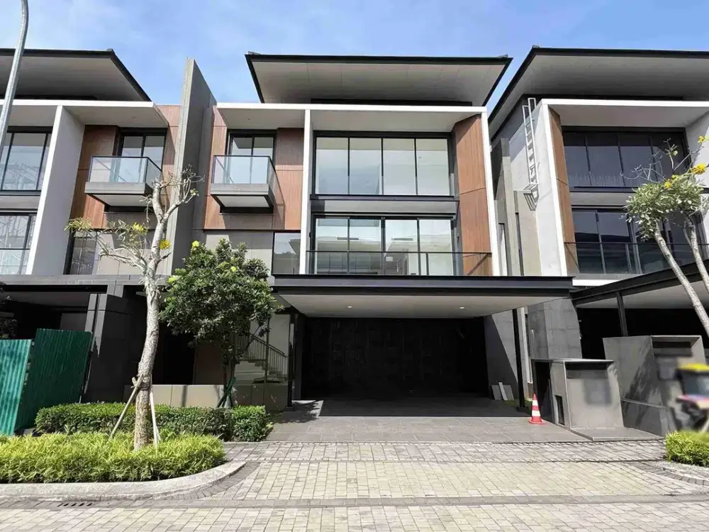 Rumah Mewah Rasa Villa Navapark Cluster Laurel BSD