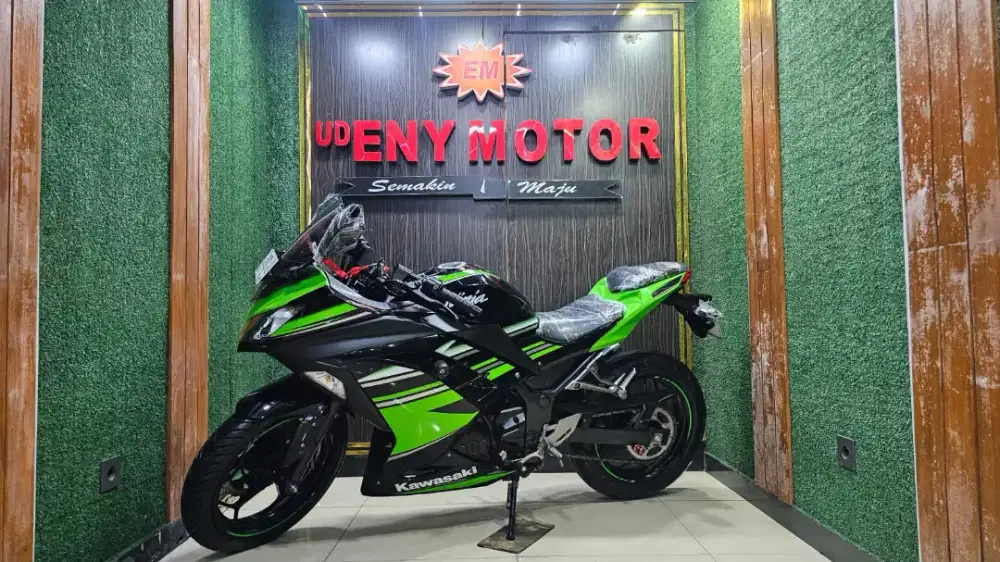 UD ENY MOTOR - Kawasaki Ninja 250 SE thn 2017 super