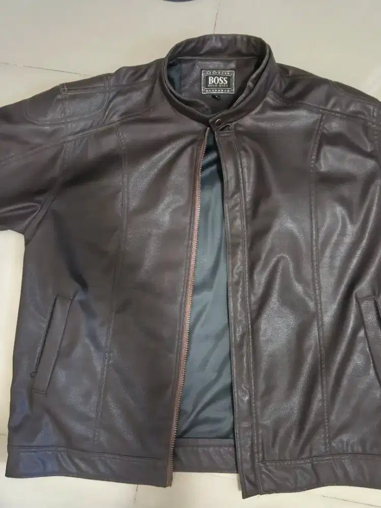 Jaket kulit BOSS