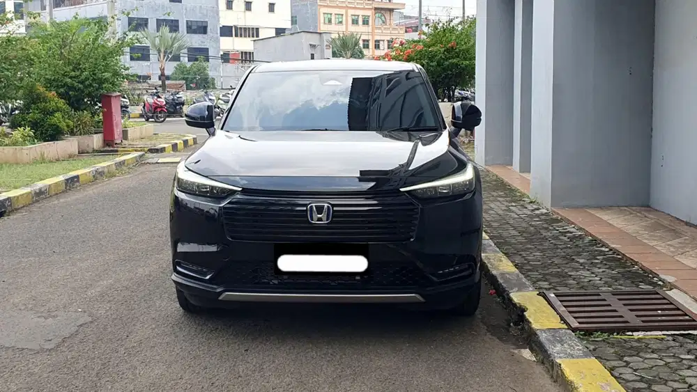Honda hrv hybrid e hev sensing 2025 hitam