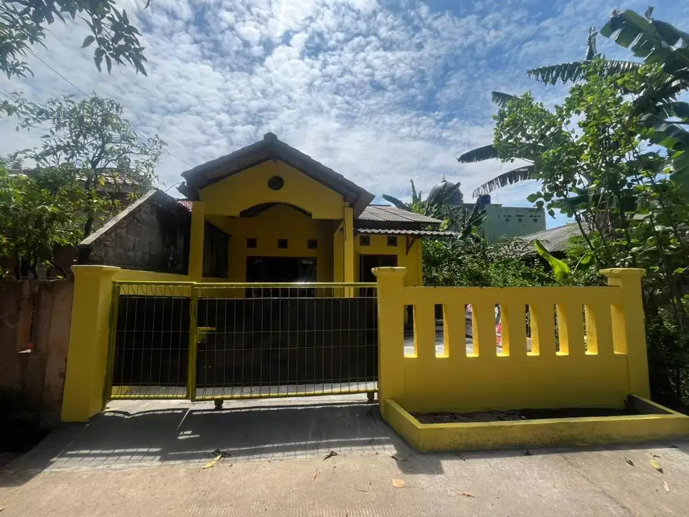 Di Jual Rumah/Tanah lokasi strategi dan tenang
