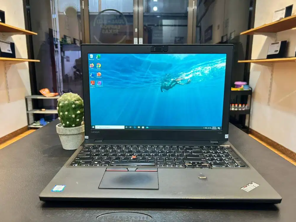 LENOVO THINKPAD T560//NVIDIA 940MX (2GB)