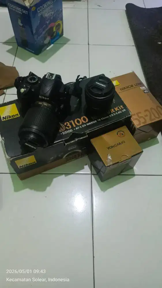 Nikom D3100 + lensa Nikor 200mm Tele + Lensa Yongnua 50mm