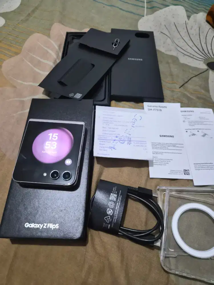 Samsung Flip 5 5G. Sein. 8/256