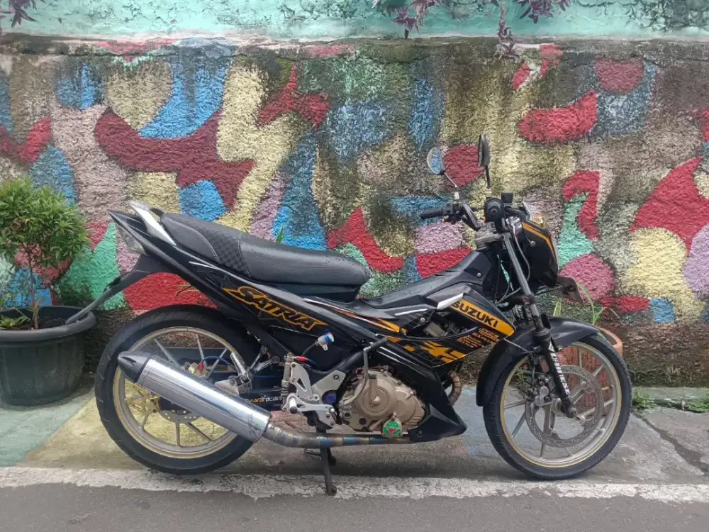 satria fu 2014 body bagus mesin normal
