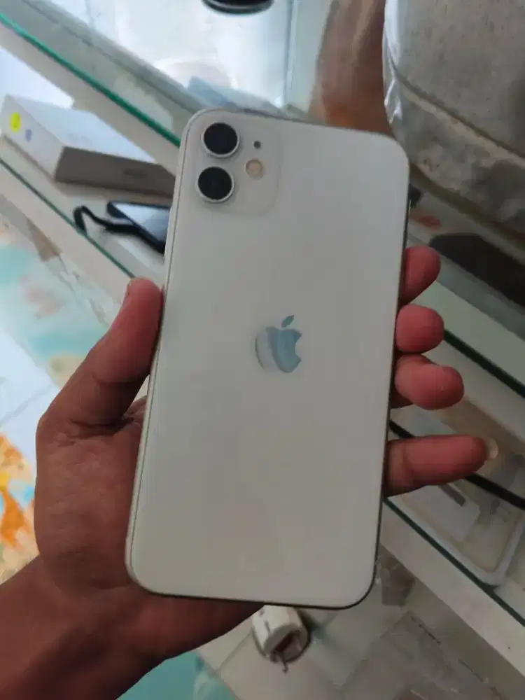 Iphone 11 64GB IMEI aman