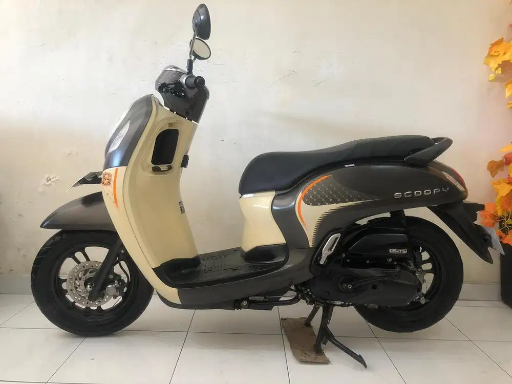 Honda Scoopy Th.2024 cream!!