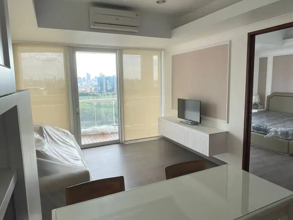 Dijual apartemen The Royale Springhill Kemayoran 1BR furnished
