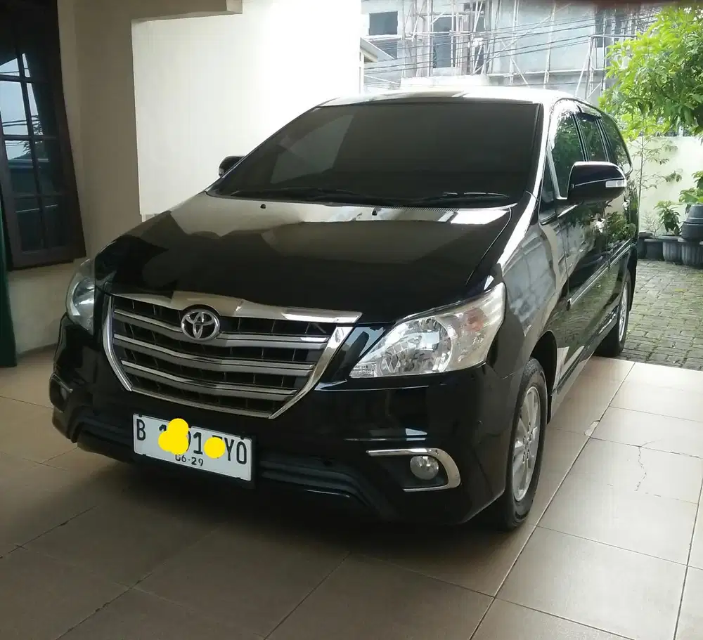 Innova V Matic Bensin TANGAN Pertama istimewa Terawat