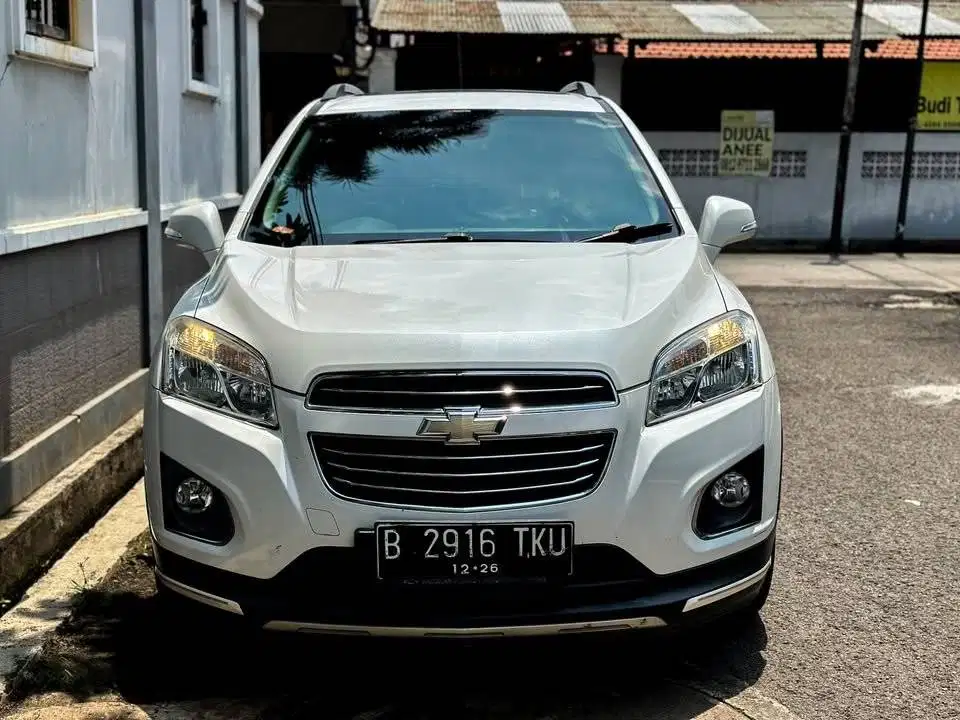 Chevrolet Trax LTZ Turbo AT 2016 Putih LOW KM