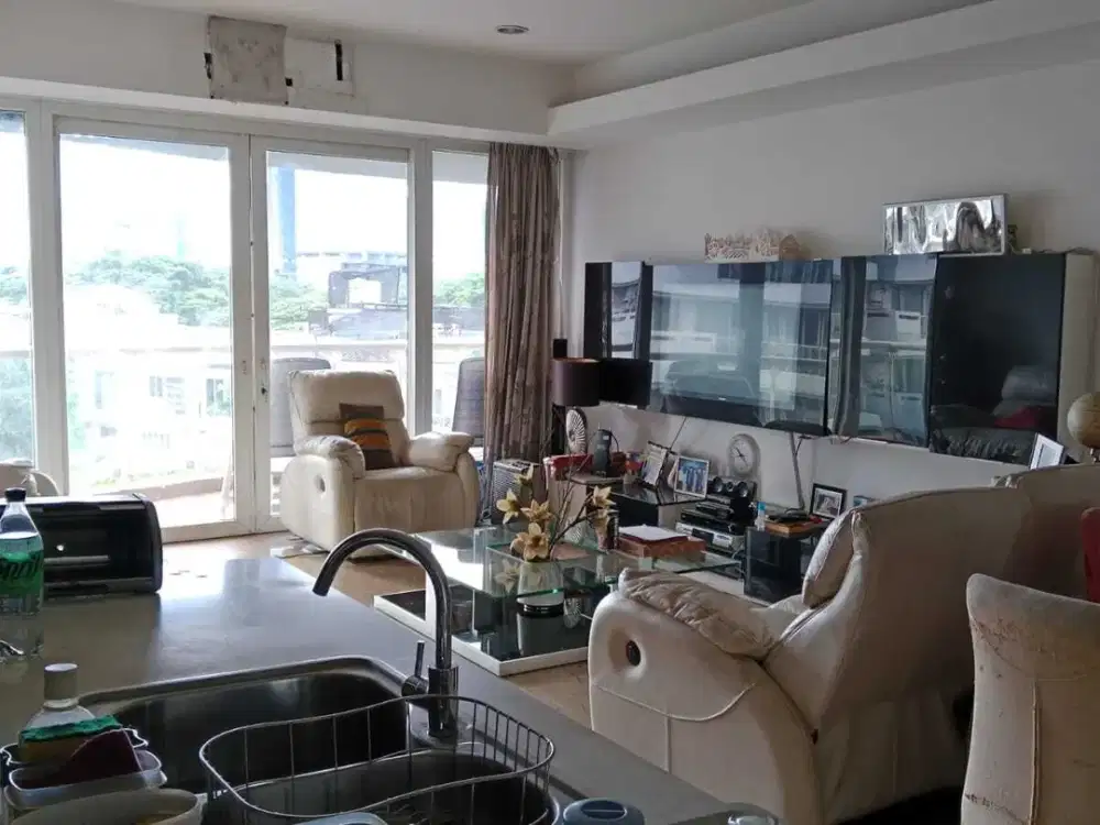 Dijual apartemen The Royale Springhill Kemayoran 3BR furnished