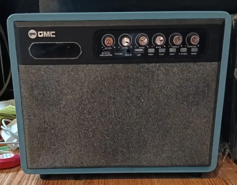 Speaker GMC 881G