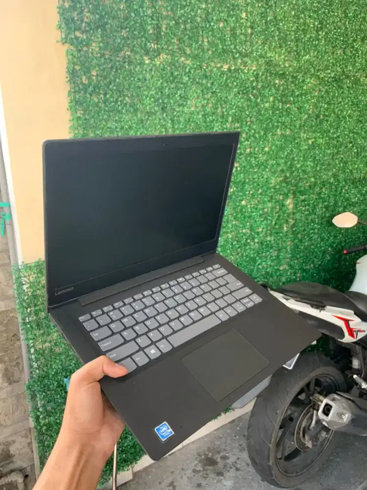 Jual laptop lenovo model baru