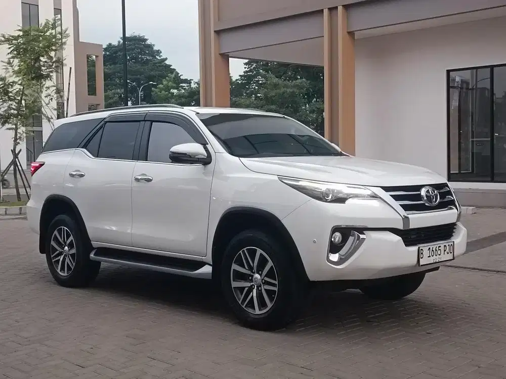 [KM 65rb] Toyota Fortuner 2.4 VRZ Solar Diesel AT 2018