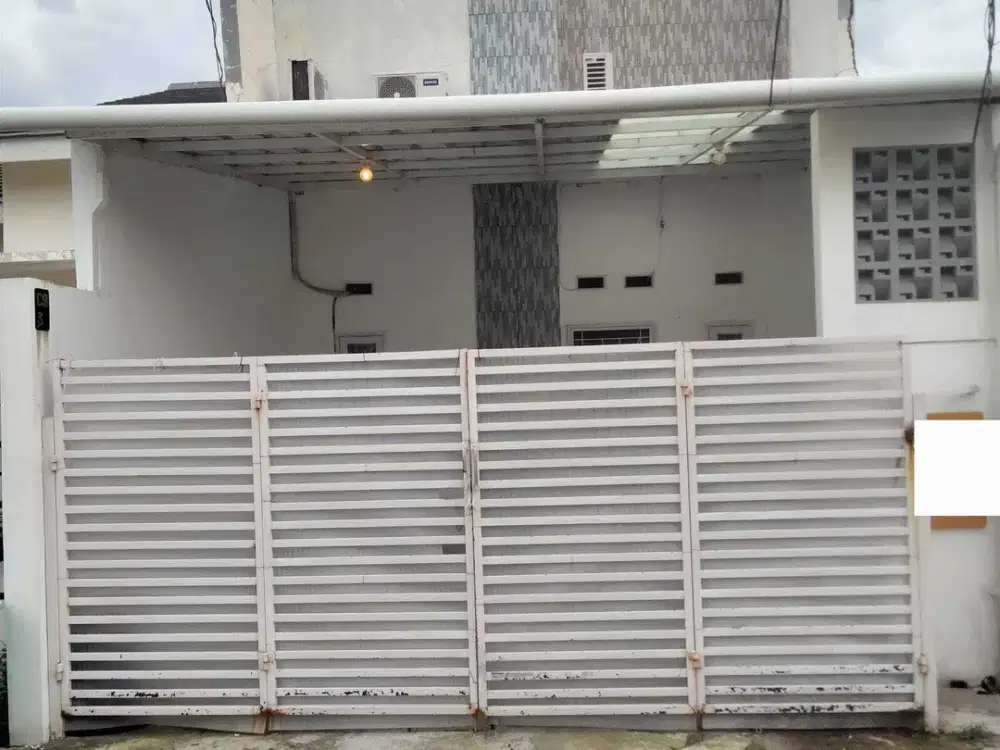 Dijual rumah tinggal furnish dengan harga murah di Puri Harapan Bekasi