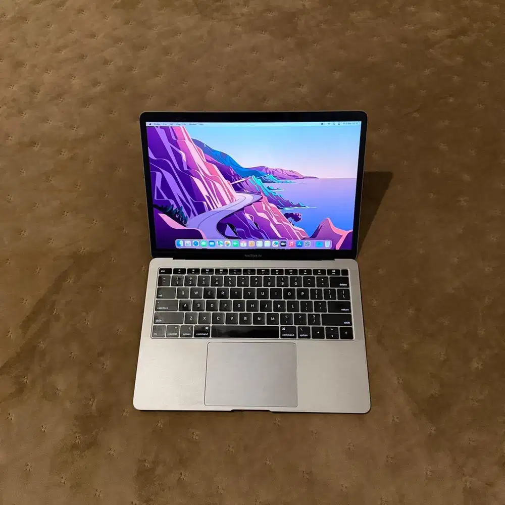 Macbook Air 2018 8/256 Space Grey Mulus