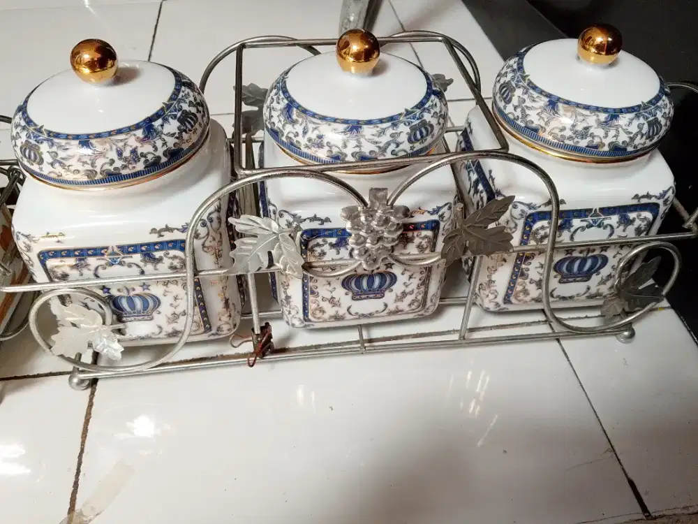 Toples Merk Vicenza