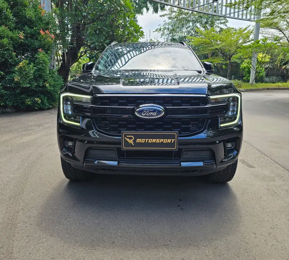(ODO: 7rb) Ford Everest Sport 2025 Titanium low km