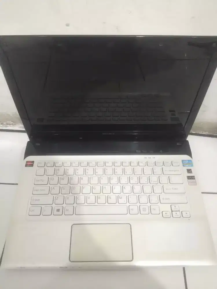 bu jual Sony Vaio E14 i7gen3 4gb/750gb