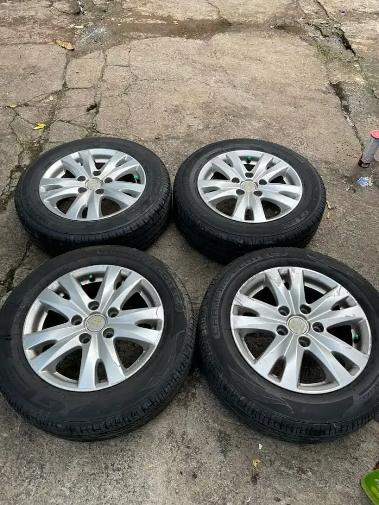 Velg OEM Suzuki Ertiga