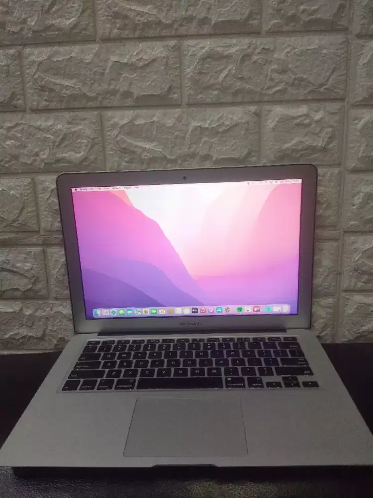 bu jual MacBook Air 14 2017 i5 8gb/512gb