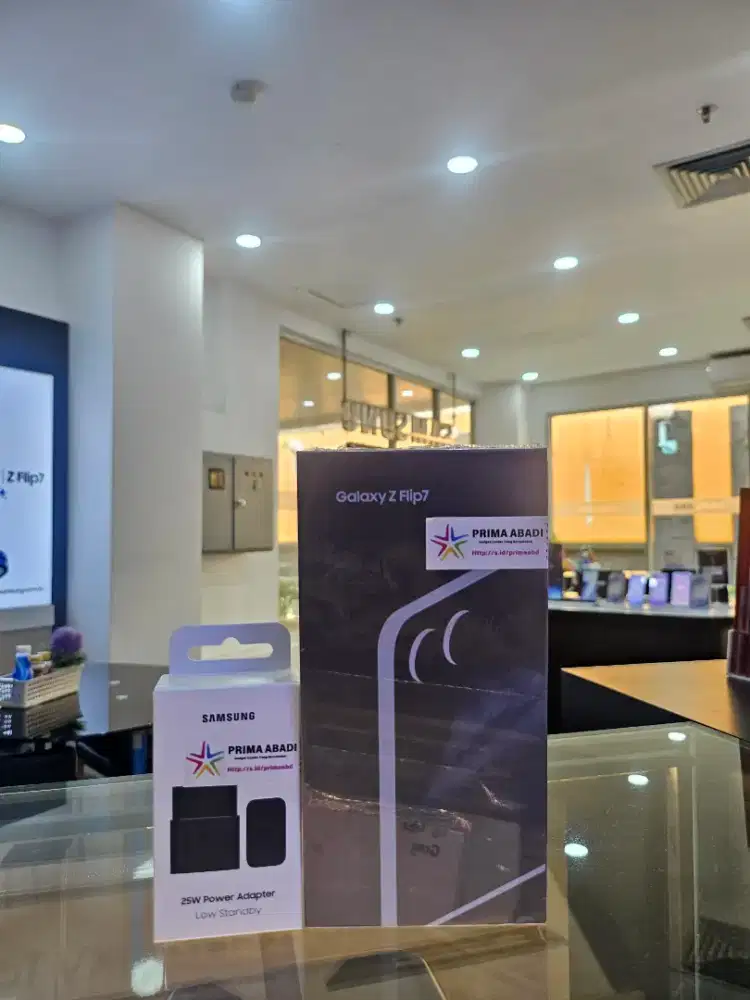 PROMO TERMURAH SAMSUNG GLXY ZFLIP 7 12+8/512GB 5.5JT  SEIN 1 TH