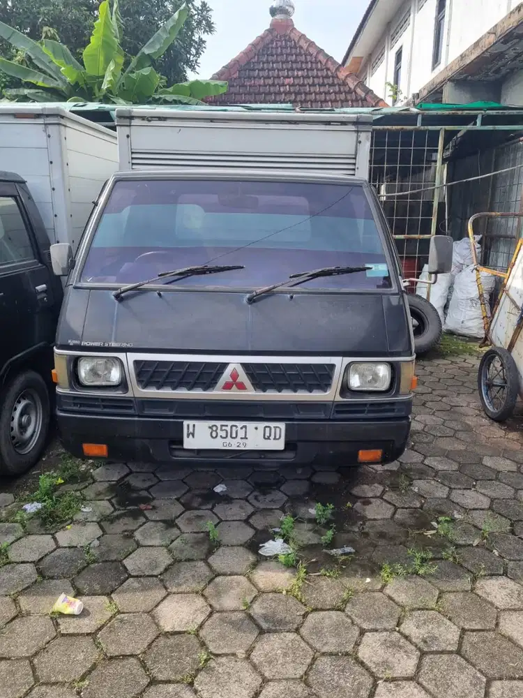Mitsubishi Pick Up 2014 Manual Hitam Siap Kerja