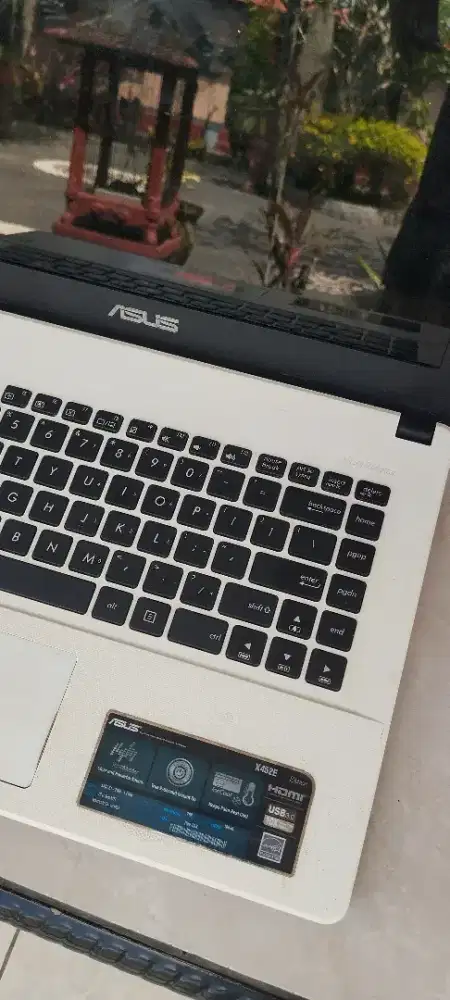 ASUS, AMD E1 / RAM 6 / HDD 500 / WINDOWS 11