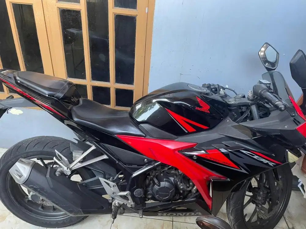 Cbr 150 R tahun 2019