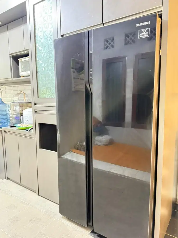 Dijual kulkas samsung side by side