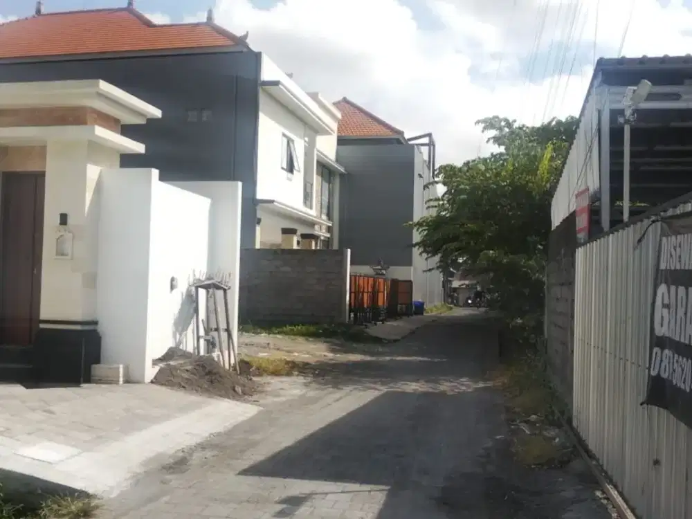 Dijual Tanah Bonus Bangunan Garase Lokasi Di Jln Mertasari Sidekarya Denpasar Selatan Bali. Dekat Ke Sanur ,Renon, Bay Pas
