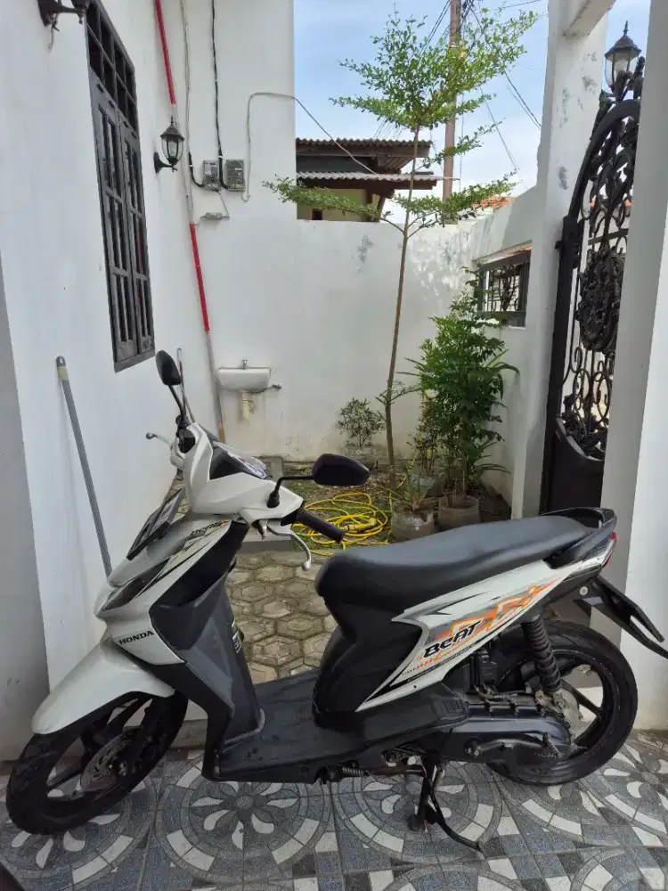 Dijual Beat Karbu 2012 Mesin Jos Pajak Hidup