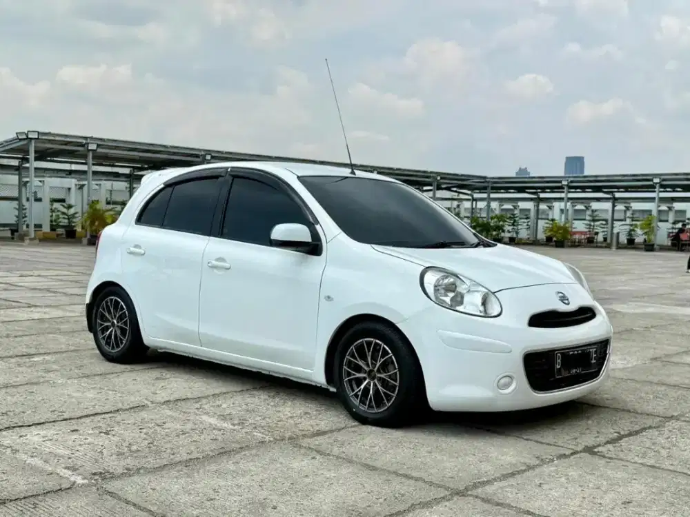 Nissan March 1.2 Manual 2013