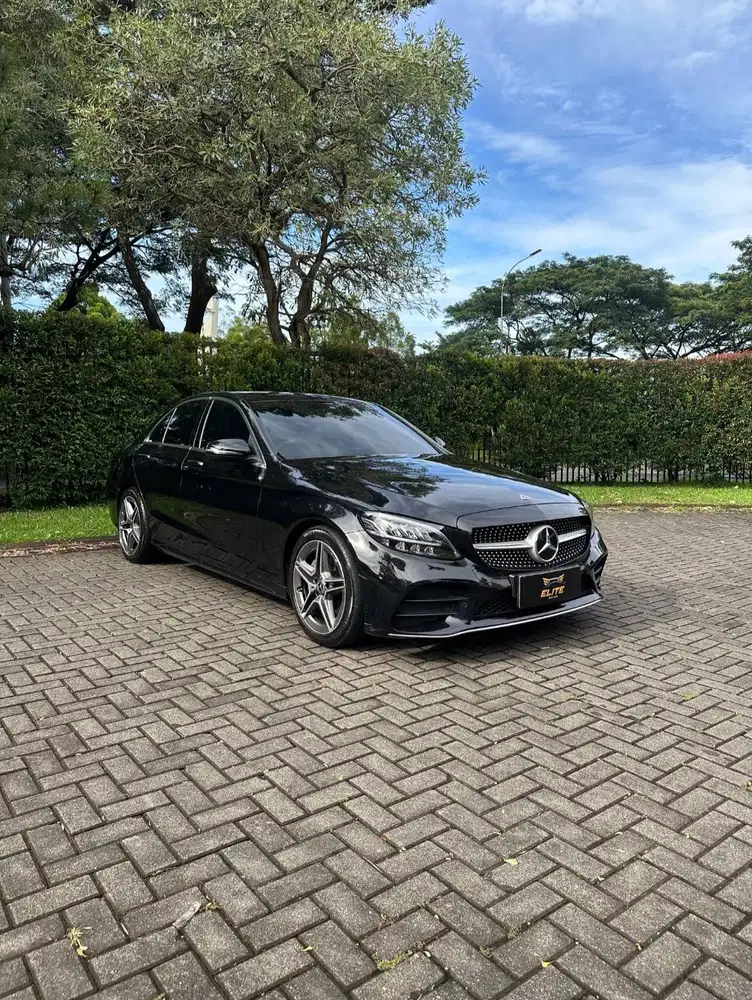 Mercedes Benz C200 Final Edition 2022 NIK 2021