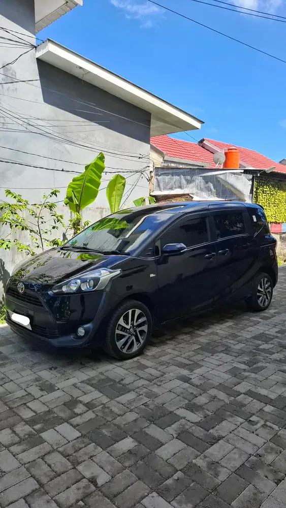 Toyota Sienta 2018 Bensin